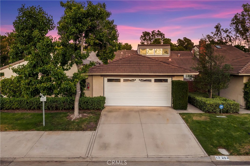 17292 Candleberry