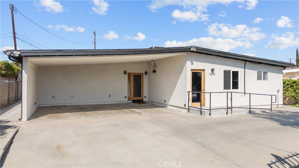 Photo of 9600 Amboy Avenue, Pacoima, CA 91331 (MLS # SR25149451)