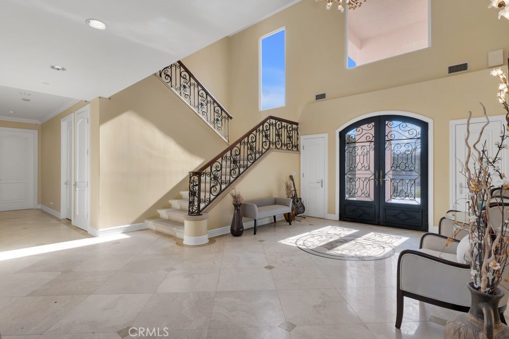 15 Maverick Lane