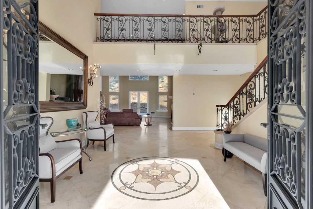 15 Maverick Lane