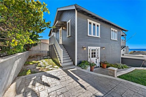 Photo of 2944 TERRY Road, Laguna Beach, CA 92651 (MLS # LG25206625) Photo of 2944 TERRY Road, Laguna Beach, CA 92651 (MLS # LG25206625)