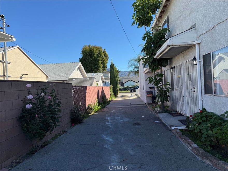 2 bedroom, 1.5 bathroom unit with 1 car garage and seperate coin operated laundry on site. Must have good credit.