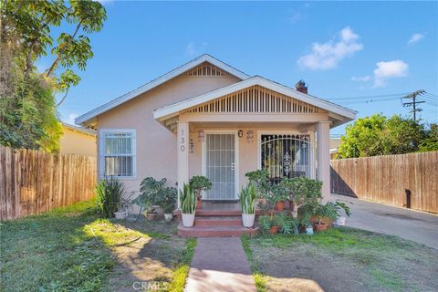 Photo of 130 E 107th St, Los Angeles, CA 90003 (MLS # HD25248389)