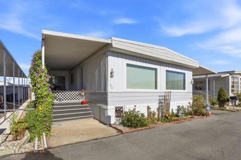 Photo of 150 Kern Street #86, Salinas, CA 93905 (MLS # ML82065744)