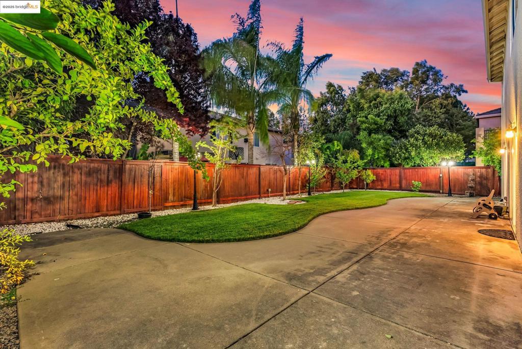 NATOMAS AREA - Residential