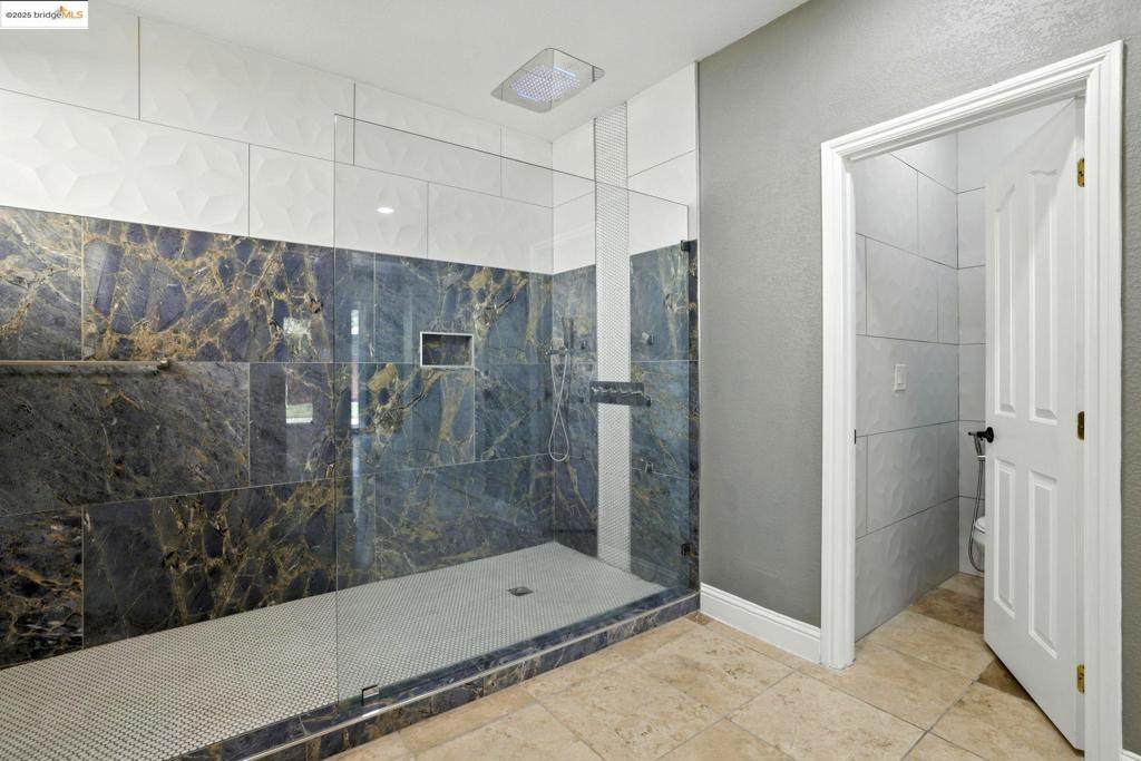 NATOMAS AREA - Residential