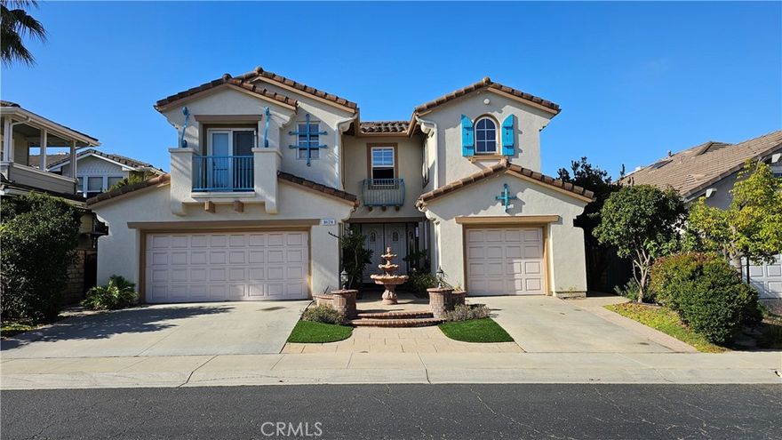 Move-in ready. Short or long term lease (short-term premium applies). Partially furnished. Highly upgraded home in about 3568 sf (with office addition). 5 bedrooms (one ensuite downstairs), 4.5 bathrooms, living room, family room, formal dining room, office, gorgeous scissor staircase, fireplace, 2 sinks in the kitchen, covered patio at the backyard. Solar panels, 2 built-in EV chargers, and water softener. Located in the gated Rancho Conejo Village, behind Amgen campus. 2 community pools. Minutes to 101 freeway, Oaks Mall, and numerous restaurants and other entertainments.



Tenant responsible for all utilities (very low or no electricity bills due to owned solar panels and NEM 2.0).