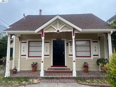 Photo of 2305 San Jose Ave, Alameda, CA 94501 (MLS # 41145308)