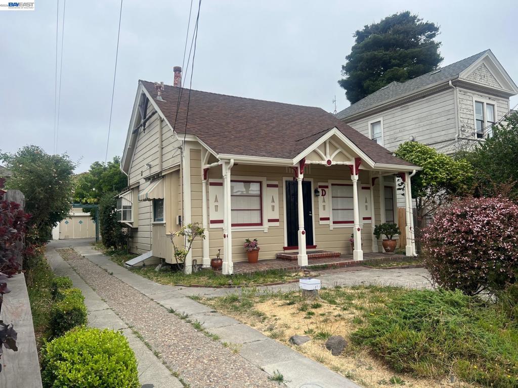 2305 San Jose Ave