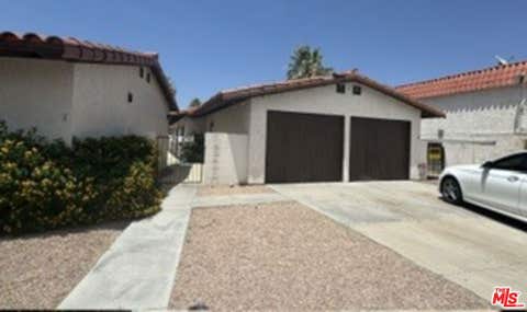 Photo of 74430 Driftwood Drive, Palm Desert, CA 92260 (MLS # 26857803)