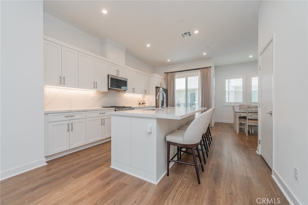 1314 W Bushell Street