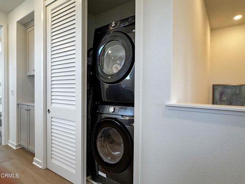 Tiny photo for 367 Capistrano Drive, Ventura, CA 93004 (MLS # V1-34941)