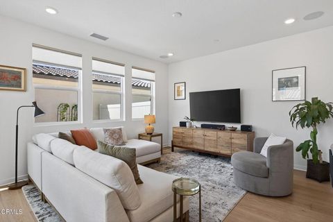 Tiny photo for 367 Capistrano Drive, Ventura, CA 93004 (MLS # V1-34941)