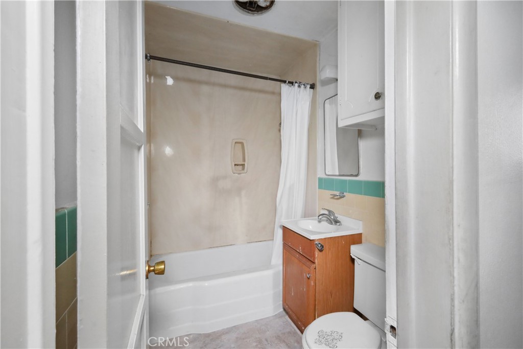 Lakewood City/Long Beach (LCB) - Residential
