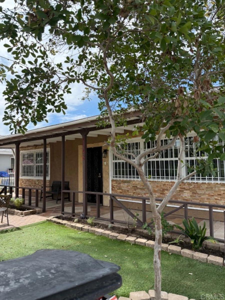 - Residential Lease