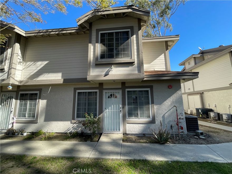 * UNIT #E – * TOWNHOUSE STYLE APARTMENT * This charming 3 Bedroom, 1.5 Bathroom is located in a small 13 unit complex with a spacious living room and dining area. Kitchen with breakfast bar and 1/2 bath downstairs. Tile in kitchen, dining area and bathrooms. Vinyl plank flooring in living room and bedrooms. Upstairs are three bedrooms that share a full bath. Direct access to two car attached garage with washer/dryer hookups and automatic garage door opener. * Included in rent: Water, Trash and Gardener * Laundry: Washer and Dryer Hookups * Pet Policy: No Pets * Rent: $2,600 / Security Deposit: $2,600 / $45 per Adult Processing Fee – Cashier’s Check or Money Order only for Application Fee, Security Deposit and Processing Fee. NO smoking/vaping. One application per person living in property 18 and over. We require all original applications be delivered to our offices by prospective tenant. All tenants must carry renters insurance for the totality of their lease. Please be sure to read our entire application. Square footage and lot sizes are estimated. Minimum one year lease. *