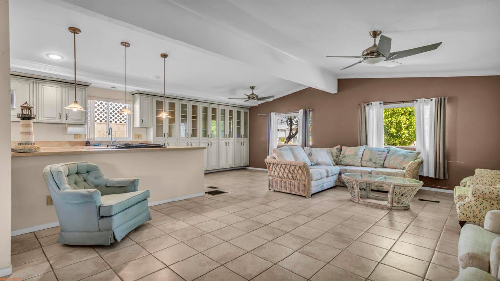 39911 Palm Greens Parkway