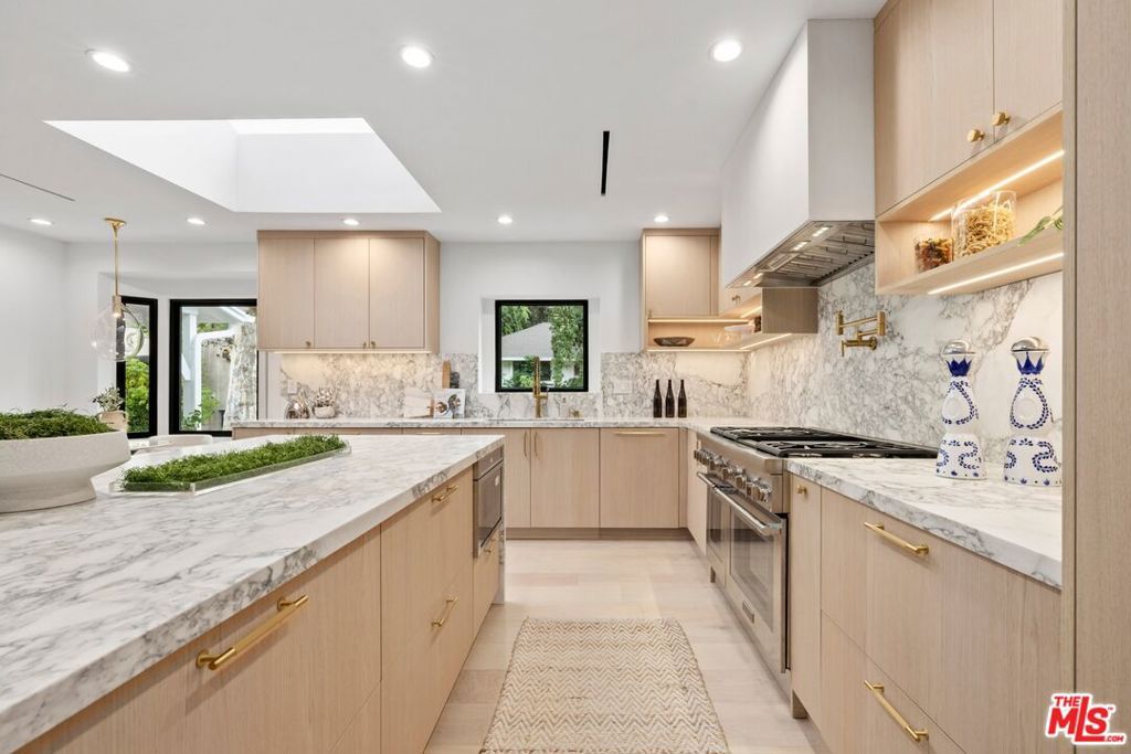 Photo of 15415 Milldale Drive, Los Angeles, CA 90077 (MLS # 25598675)