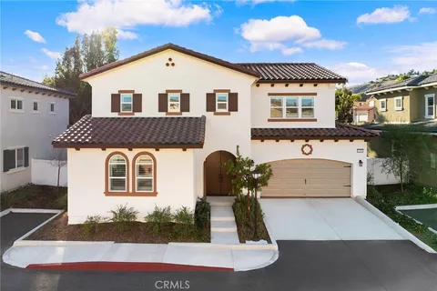 MLS: AR26073995