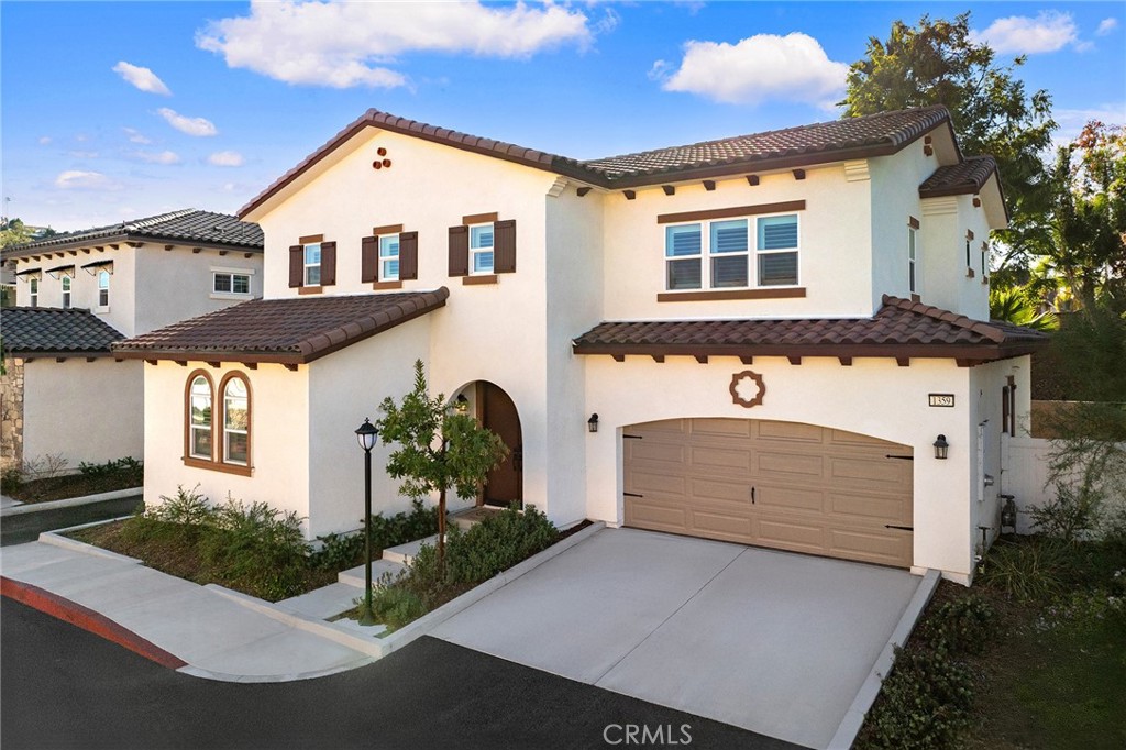 1359 Point Loma