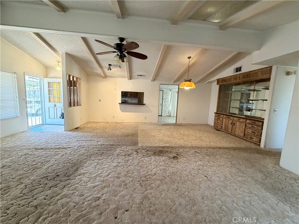 38078 Calle De Amor