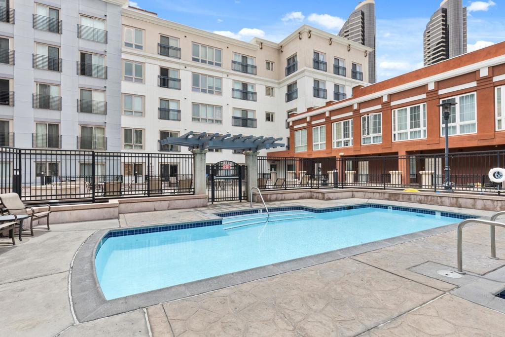 450 J Street 7061