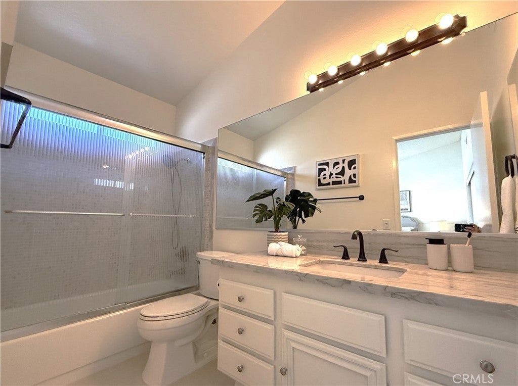 56 Christamon S, Irvine CA 92620 - Photo 28