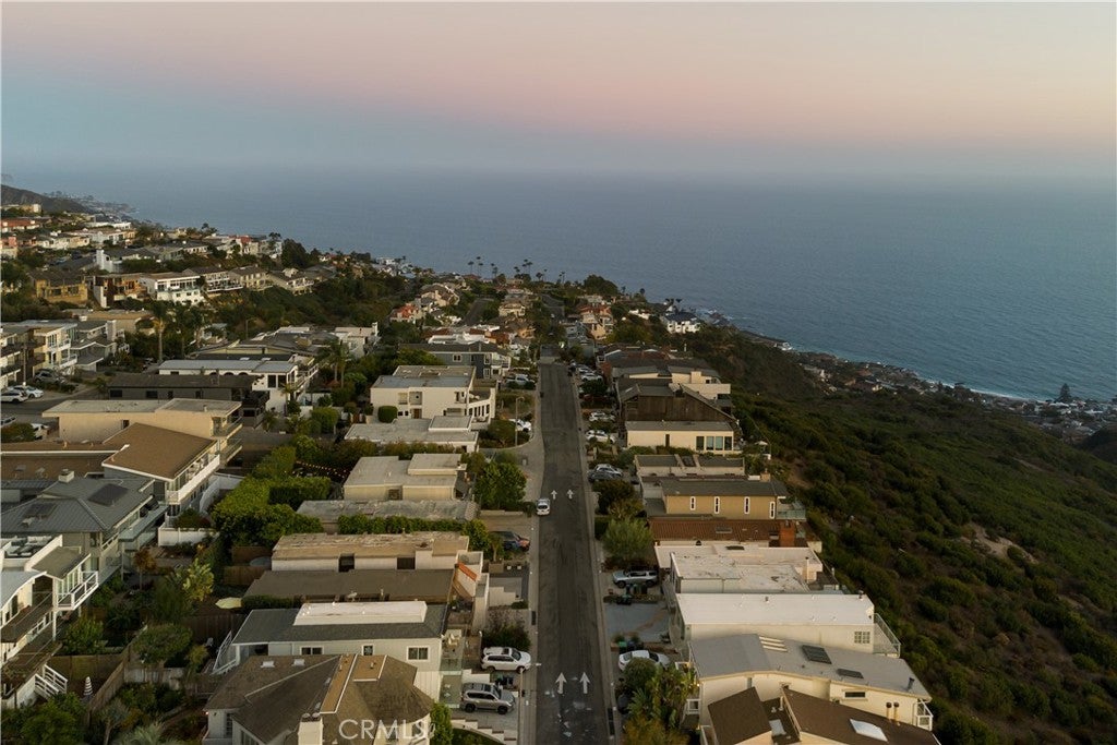928 Quivera Street, Laguna Beach CA 92651 - Photo 40