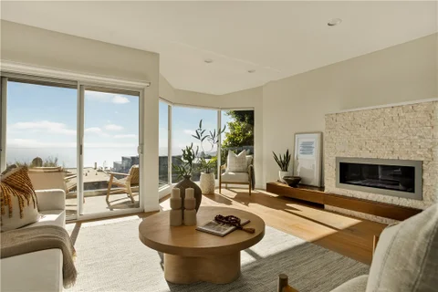 928 Quivera Street, Laguna Beach, CA 92651 - MLS#: LG26154598