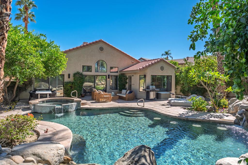 Avondale Country Clu - Residential