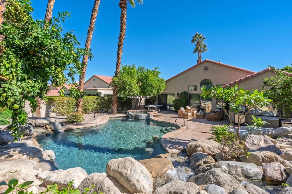 Avondale Country Clu - Residential
