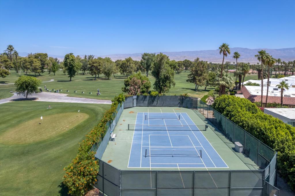 Avondale Country Clu - Residential