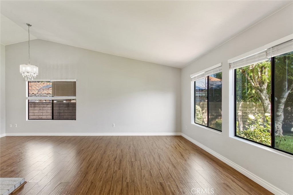 1123 Cleghorn