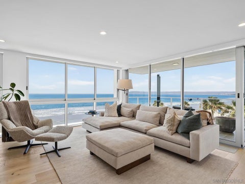 Photo of 1830 Avenida Del Mundo #605, Coronado, CA 92118 (MLS # 260018458SD)