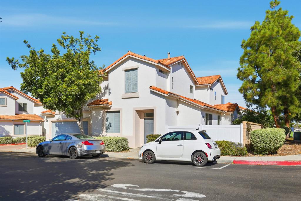 8291 Gold Coast Dr 8