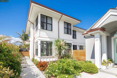130 Bay Crest Rd Santa Cruz CA 95062