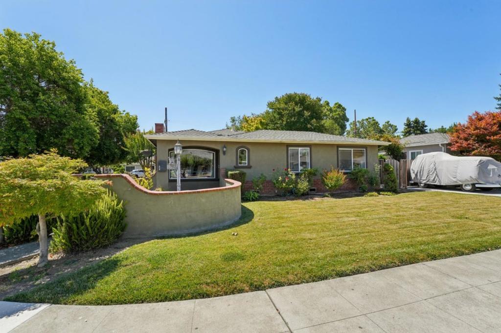 Welcome to this charming Willow Glen home located in the vibrant city of San Jose. With a generous 1,660 square feet of living space, this residence offers three spacious bedrooms and two full bathrooms. The heart of the home is its beautifully appointed kitchen, designed for both functionality and style, making it perfect for culinary enthusiasts. Enjoy the comfort of central AC and central forced air heating, ensuring a pleasant environment all year round. The property features elegant flooring throughout, adding a touch of sophistication to every room. Gather with family in the separate family room or host gatherings in the formal dining room. Cozy up by the fireplace during cooler evenings, creating a warm and inviting ambiance. Situated within the San Jose Unified School District, this home offers easy access to educational institutions. Don't miss the opportunity to make this San Jose gem your own!