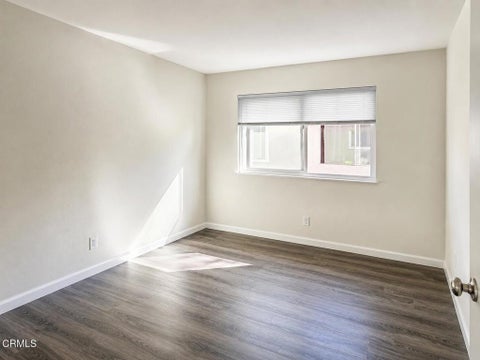 Tiny photo for 1107 Carlsbad Place, Ventura, CA 93003 (MLS # V1-36903)