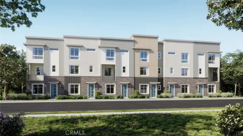 MLS: OC26151112