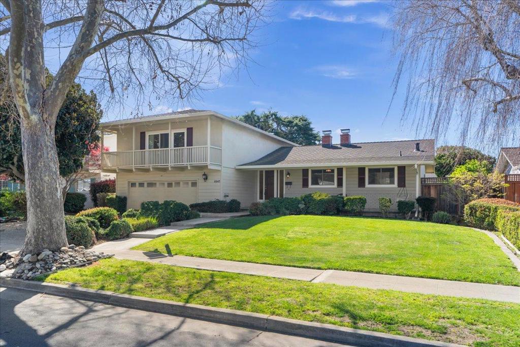 2247 Constitution Drive