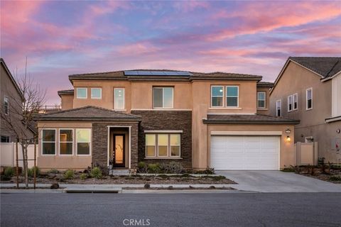 Photo of 28695 Windbreak Terrace, Saugus, CA 91350 (MLS # SR26040259)