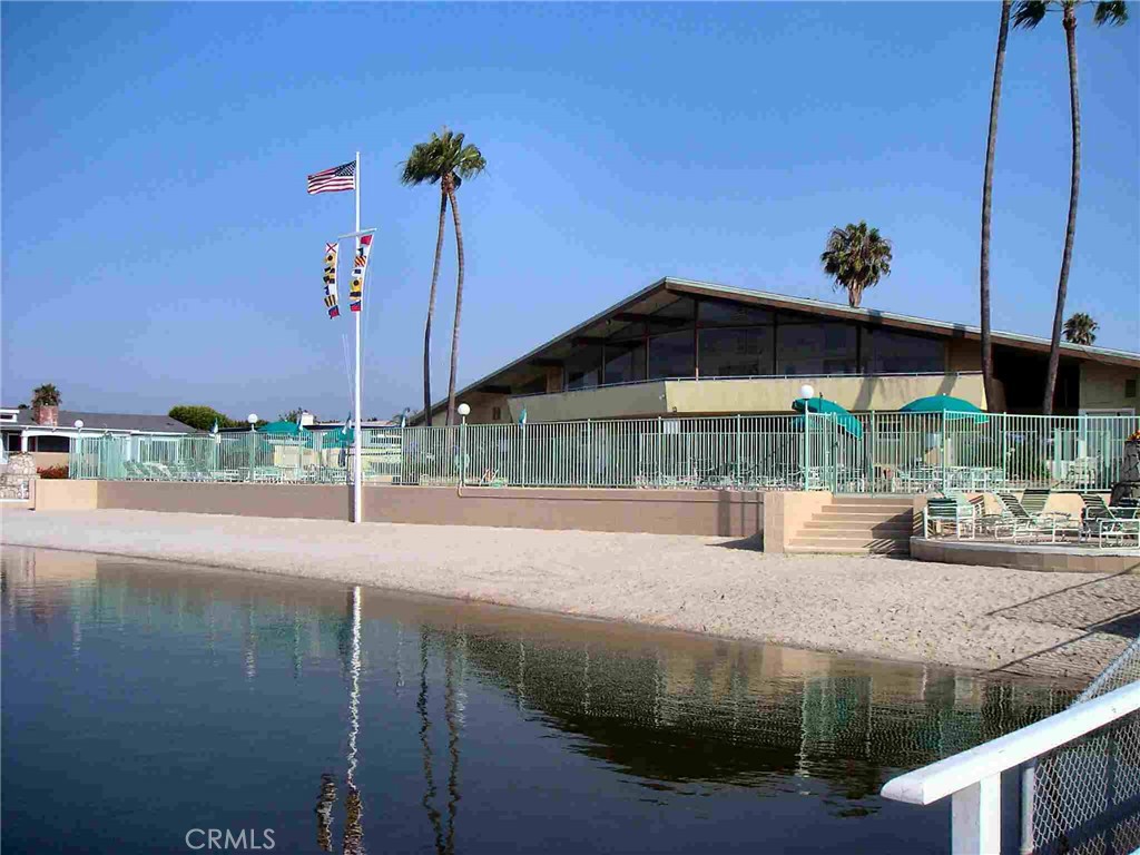 Bayside Village (BAYV) - Manufactured In Park