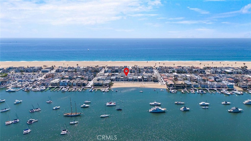 915 W Bay Avenue, Newport Beach CA 92661 - Photo 3
