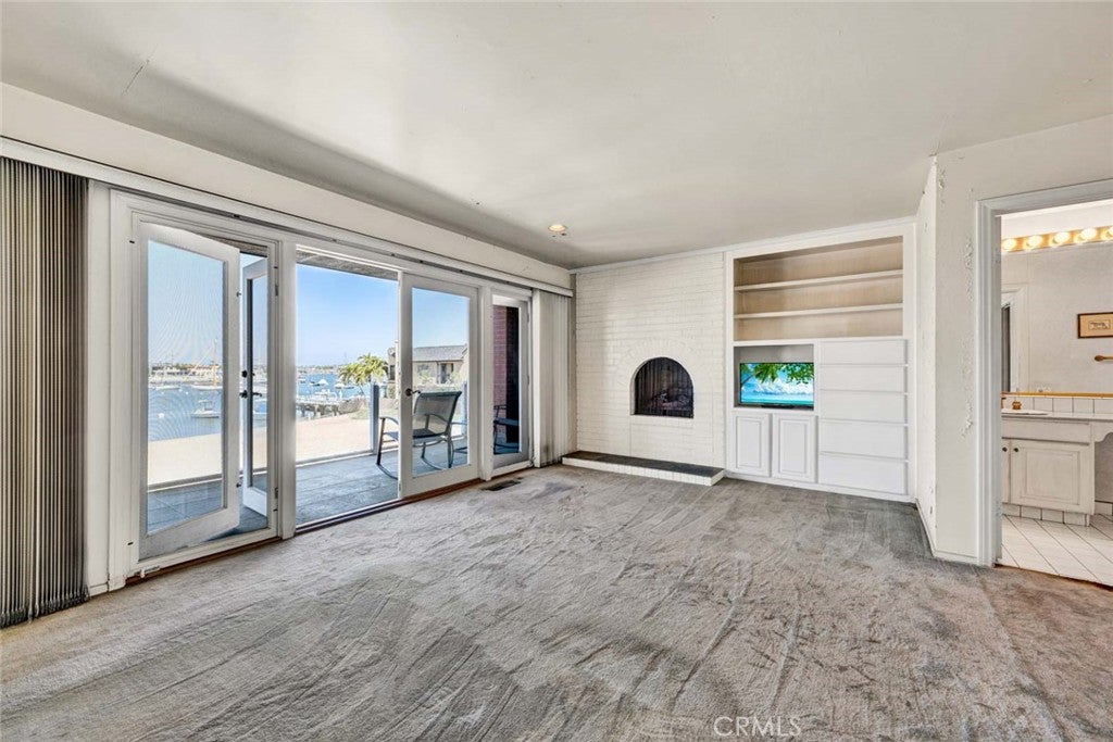 915 W Bay Avenue, Newport Beach CA 92661 - Photo 33