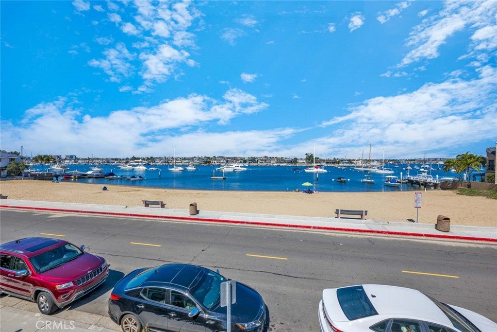 915 W Bay Avenue, Newport Beach CA 92661 - Photo 44