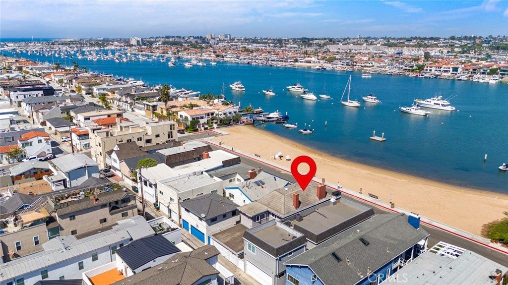 915 W Bay Avenue, Newport Beach CA 92661 - Photo 57