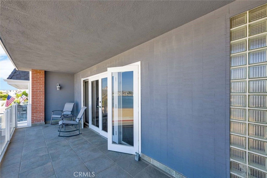 915 W Bay Avenue, Newport Beach CA 92661 - Photo 45