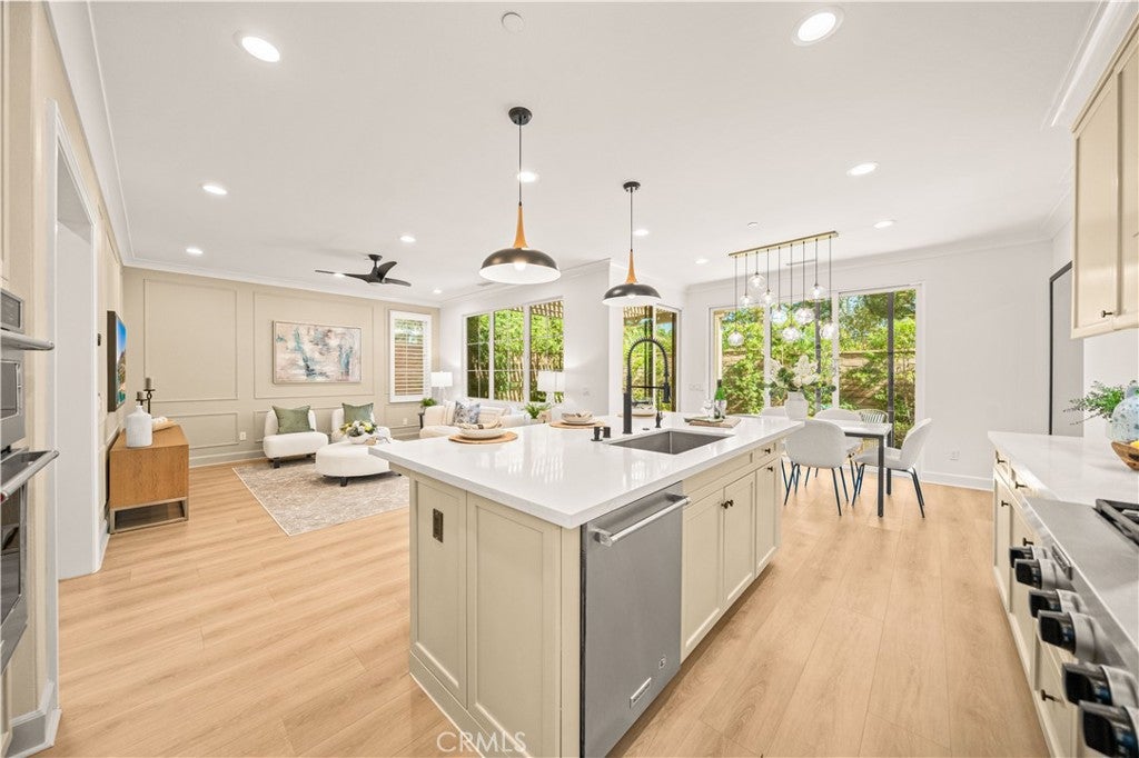 54 Painted Cameo, Irvine CA 92602 - Photo 16