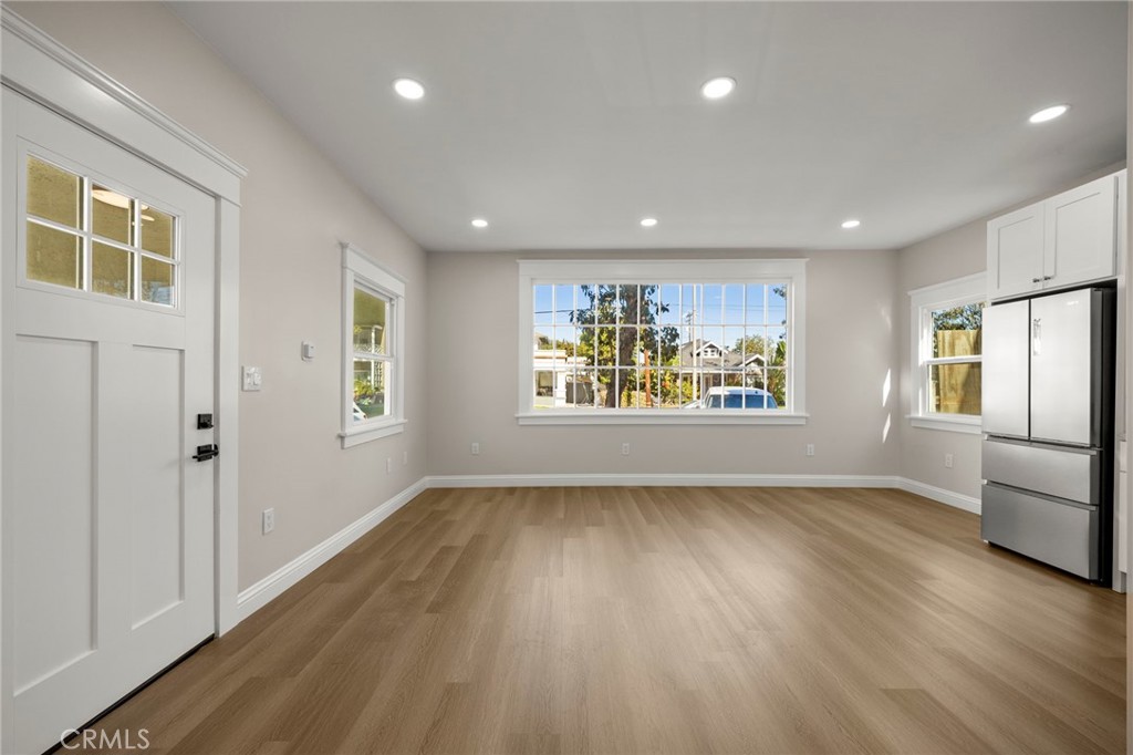 Alamitos Beach (AB) - Residential Lease