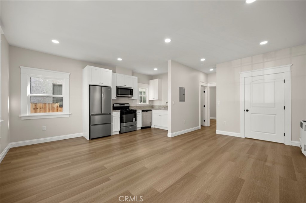 Alamitos Beach (AB) - Residential Lease